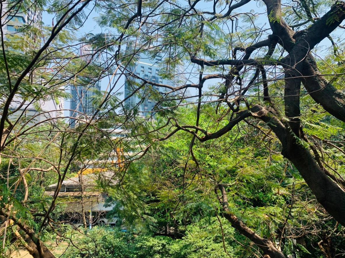Thonglor Suites Hotel Bangkok Buitenkant foto