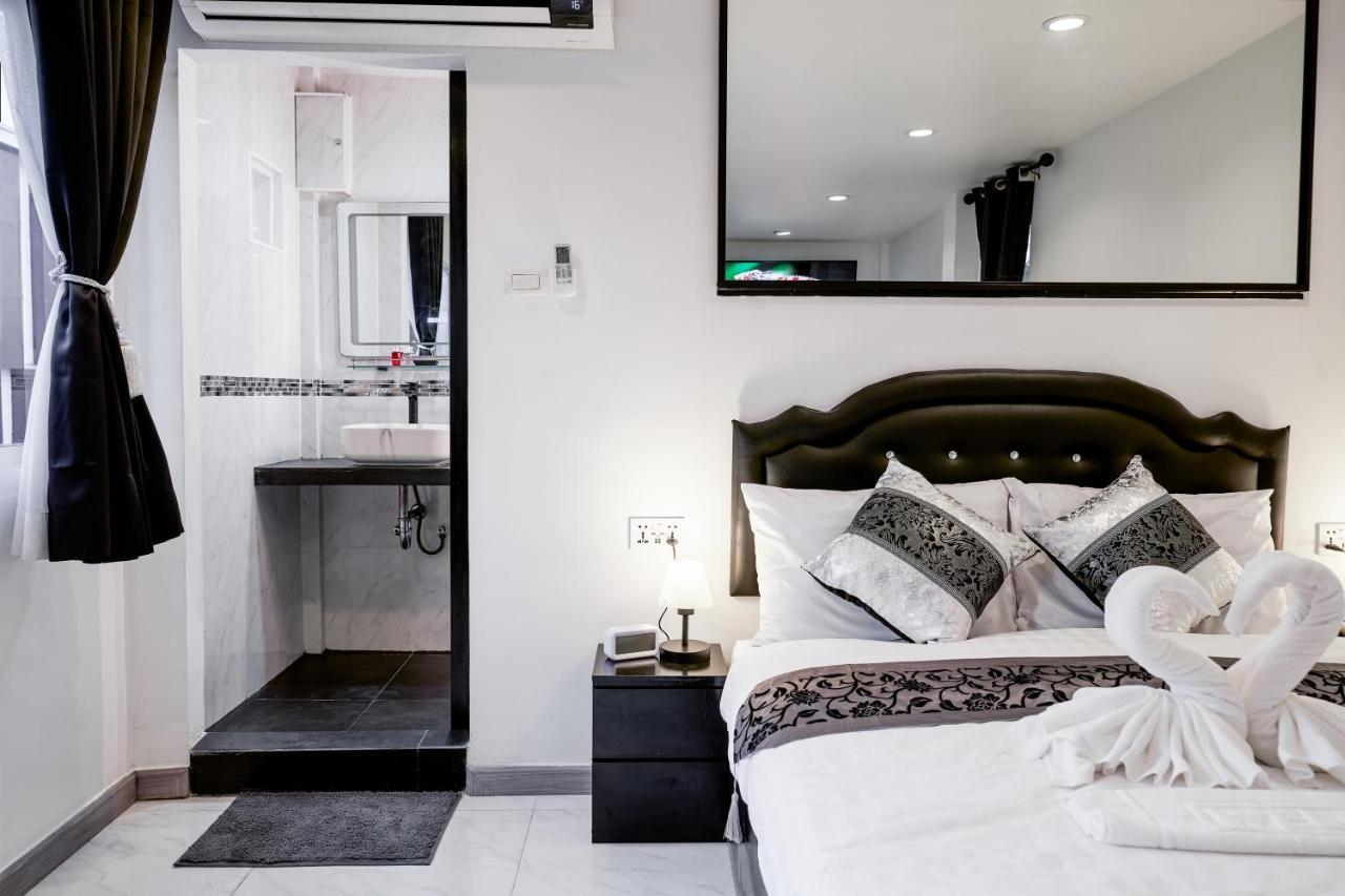 Thonglor Suites Hotel Bangkok Buitenkant foto